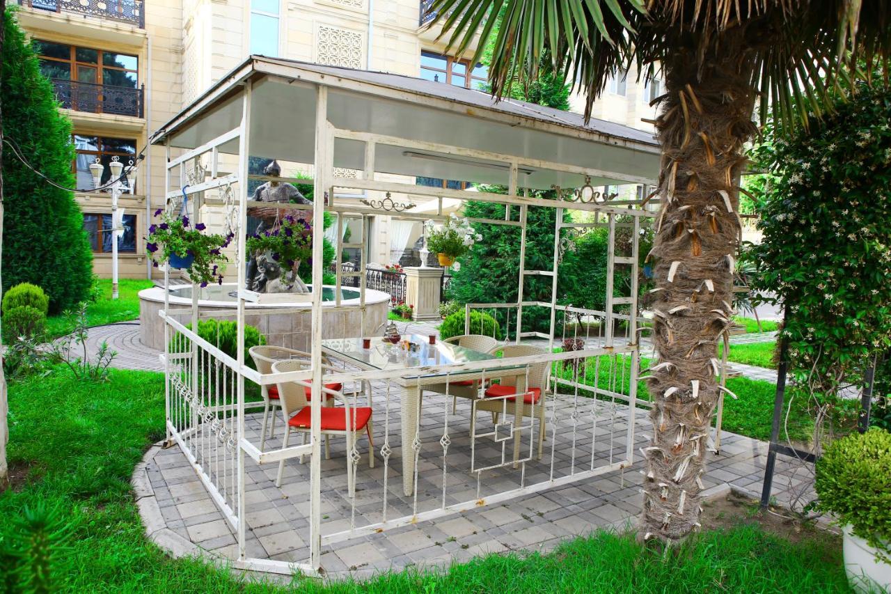 Deluxe Hotel Ganja Exterior foto